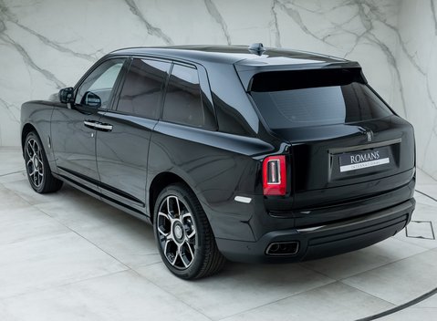 Rolls-Royce Cullinan Black Badge 11