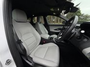 Jaguar E-Pace R-DYNAMIC S 23