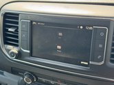Vauxhall Vivaro SWB L1H1 [SOLD MM] Low Roof F2700 Dynamic Air Con Sensors EURO 6 24