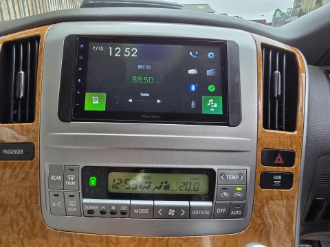 Toyota Alphard Riviera Campers 6