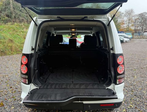 Land Rover Discovery 3.0 Discovery SE SDV6 Auto 4WD 5dr 41