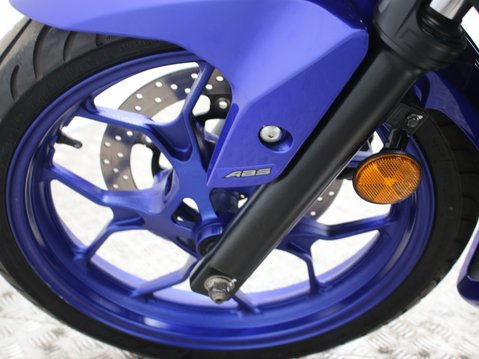 Yamaha R3 YZF R3 ABS 24