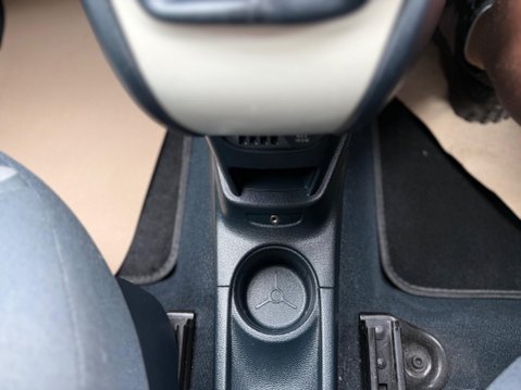 Ford Ka 1.2 Studio Euro 4 3dr 10