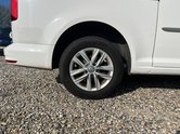 Volkswagen Caddy Maxi AUTO LWB L2H1 Highline C20 Air Con Alloys Camera Nav EURO 6 NO VAT 20