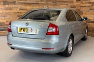 Skoda Octavia 1.4 TSI Elegance Hatchback 5dr Petrol DSG Euro 4 (122 ps) 71