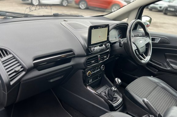 Ford Ecosport TITANIUM 26