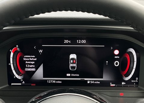 Nissan Qashqai DIG-T TEKNA MHEV 26