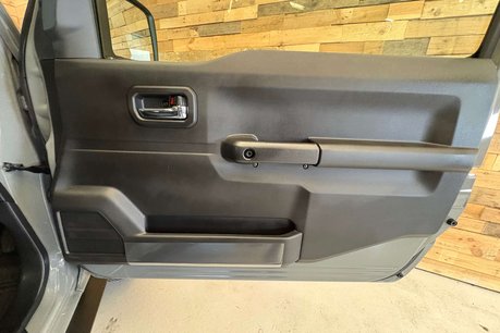 Suzuki Jimny 1.5 SZ5 SUV 3dr Petrol Auto ALLGRIP Euro 6 (101 ps) 82