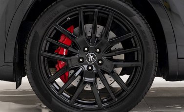 Maserati Levante GranSport Sportivo X Special Edition 8