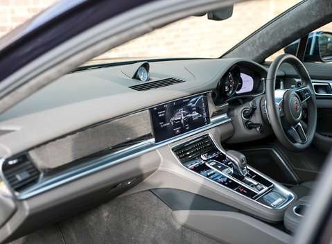 Porsche Panamera Turbo S E-Hybrid Executive 17