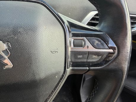 Peugeot 3008 PURETECH S/S ALLURE 20