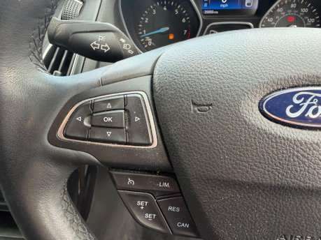 Ford Focus TITANIUM 13