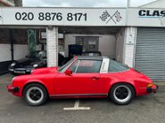Porsche 911 Carrera 3.0 Targa 2