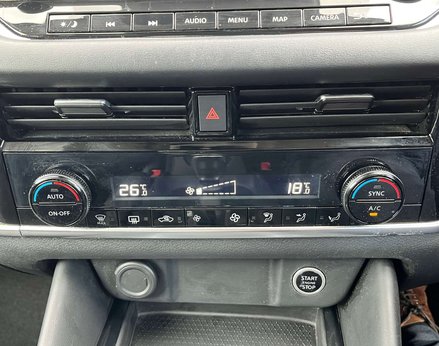 Nissan Qashqai 1.3 Qashqai N-Connecta DiG-T MHEV 5dr 47