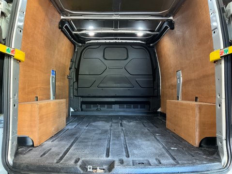 Ford Transit Custom 2.0 300 EcoBlue Limited L1 H1 Euro 6 (s/s) 5dr 8