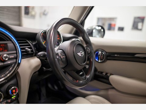 Mini Hatch 2.0 Cooper S Auto Euro 6 (s/s) 5dr 56