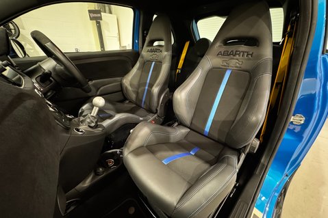 Abarth 500 695 TRIBUTO 131 RALLY 17