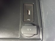 Volkswagen Caddy C20 Tdi Black Edition 26