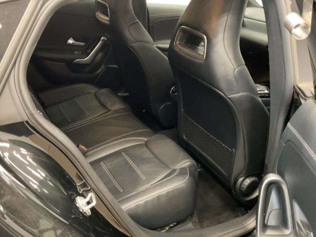 Mercedes-Benz CLA Class 1.3 CLA 200 AMG Line Auto 5dr 11