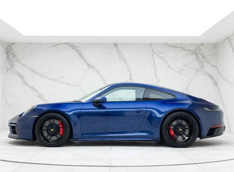 Porsche 911 Carrera GTS (992) 2