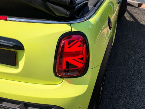 Mini Convertible 2.0 Cooper S Sport Auto 2dr 13