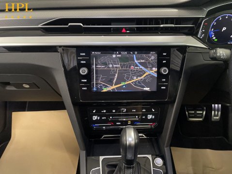 Volkswagen Arteon 2.0 TSI R-Line Shooting Brake 5dr Petrol DSG Euro 6 (s/s) (190 ps) Air Con 19