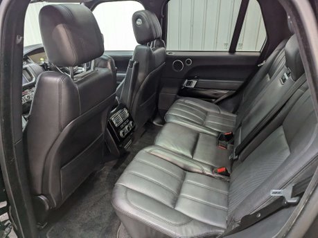 Land Rover Range Rover 3.0 Range Rover Vogue TDV6 Auto 4WD 5dr 66