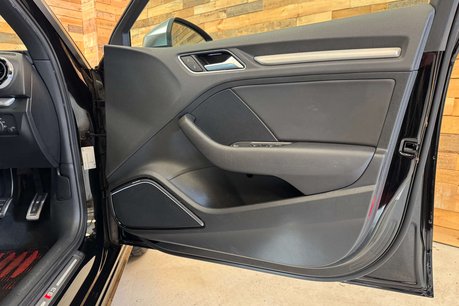 Audi S3 2.0 TFSI Sportback 5dr Petrol S Tronic quattro Euro 6 (s/s) (300 ps) 69