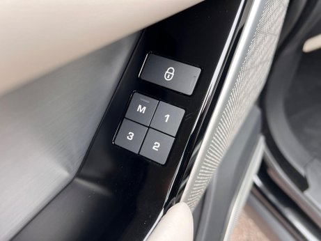 Land Rover Range Rover Velar 2.0 D240 R-Dynamic HSE Auto 4WD Euro 6 (s/s) 5dr 53