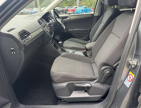 Volkswagen Tiguan Allspace 2.0 TDI Match SUV 5dr Diesel DSG Euro 6 (s/s) (150 ps) 28