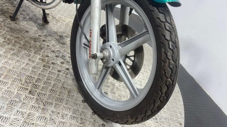 Hyosung Cruise 2001 17K CLASSIC CRUISER BIKE SPARES OR REPAIR 125CC 7