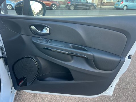 Renault Clio 1.2 16V Dynamique Nav Euro 6 5dr 29