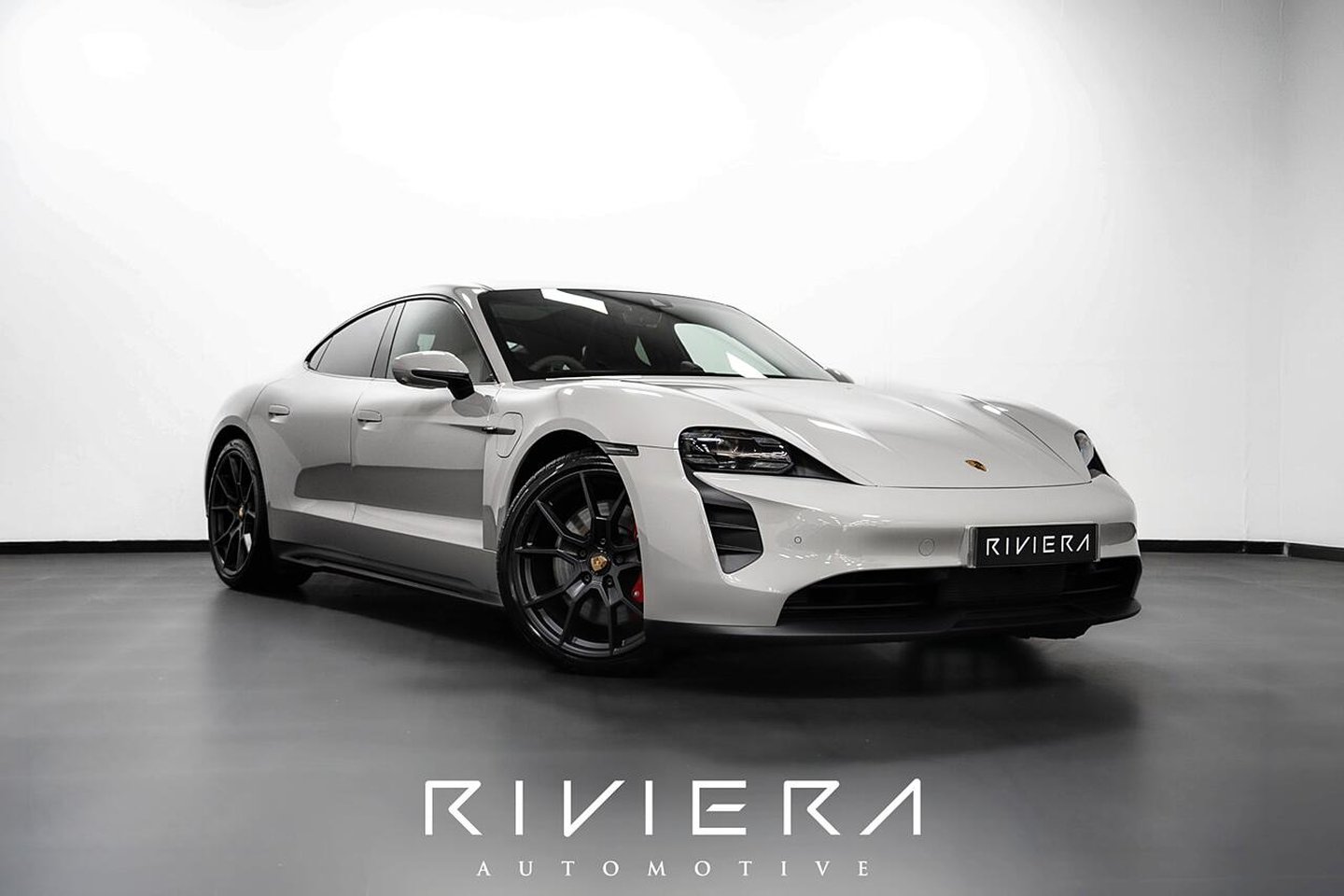 2023 Porsche Taycan