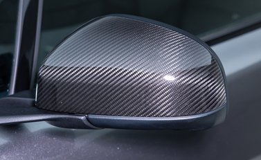 Aston Martin Vantage GT8 32