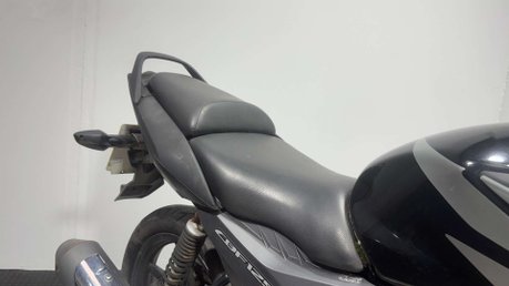 Honda CBF125 CBF125 2011 27K RUNNING PROJECT BIKE LEARNER COMMUTER BIKE 125CC 19