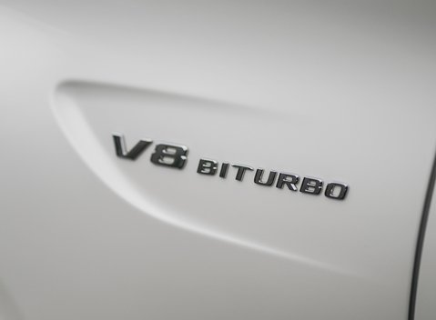 Mercedes-Benz C Class C63 S Coupe 29