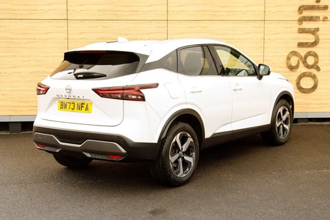 Nissan Qashqai DIG-T N-CONNECTA DCT MHEV 2