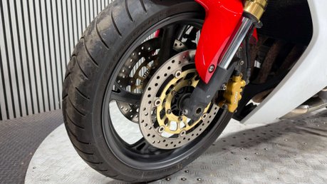 Honda CBR CBR 600 2011 ONLY 11K LONG MOT WARRANTY SUPER SPORT 600CC 24