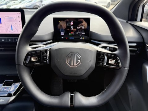 MG MG4 64kWh Trophy Long Range Hatchback 5dr Electric Auto (203 ps) 30