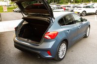 Ford Focus TITANIUM X 36
