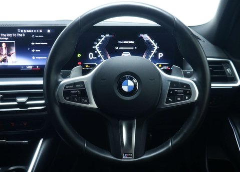 BMW 3 Series 2.0 320i M Sport Saloon 4dr Petrol Auto Euro 6 (s/s) (184 ps) 18