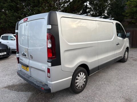 Vauxhall Vivaro L2H1 2900 SPORTIVE CDTI 7