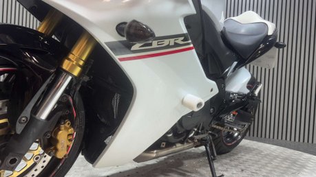 Honda CBR 2014 35K LONG MOT 600CC SPORTS BIKE SERVICED WARRANTY 13