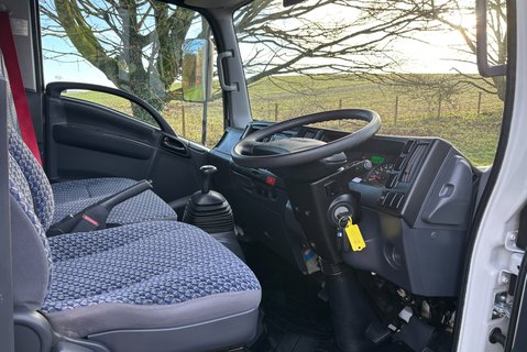 Isuzu Grafter N35.125T Dropside Truck 14