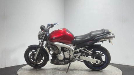 Yamaha FZ N 2005 29K PROJECT NAKED 600CC BIKE 4