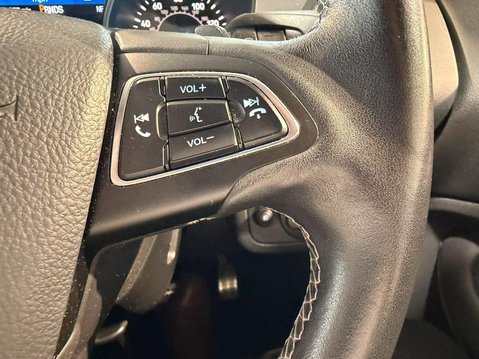 Ford Kuga 2.0 TDCi ST-Line X Powershift AWD Euro 6 (s/s) 5dr 27