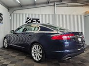 Jaguar XF 3.0d V6 Premium Luxury Saloon 4dr Diesel Auto Euro 5 (240 ps) 32