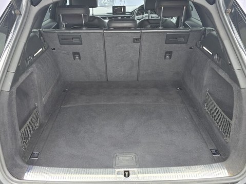 Audi A4 AVANT TDI S LINE 29