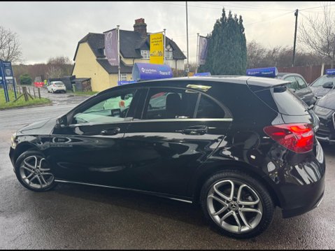 Mercedes-Benz A Class 1.5 A180d Sport Edition 7G-DCT Euro 6 (s/s) 5dr 4