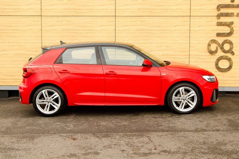 Audi A1 SPORTBACK TFSI S LINE 13